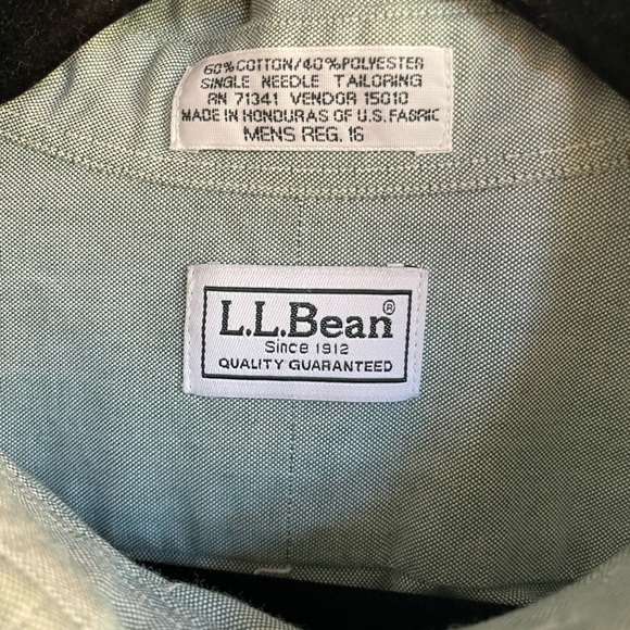 LL Bean Men's Button Down Shirt Green Wrinkle Resistant Short Sleeve 16 Reg - Picture 2 of 5